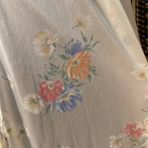 Vintage Gilead Floral Lace Nylon Robe Medium 70s Peignoir Cottagecore Nightgown - Picture 10 of 11
